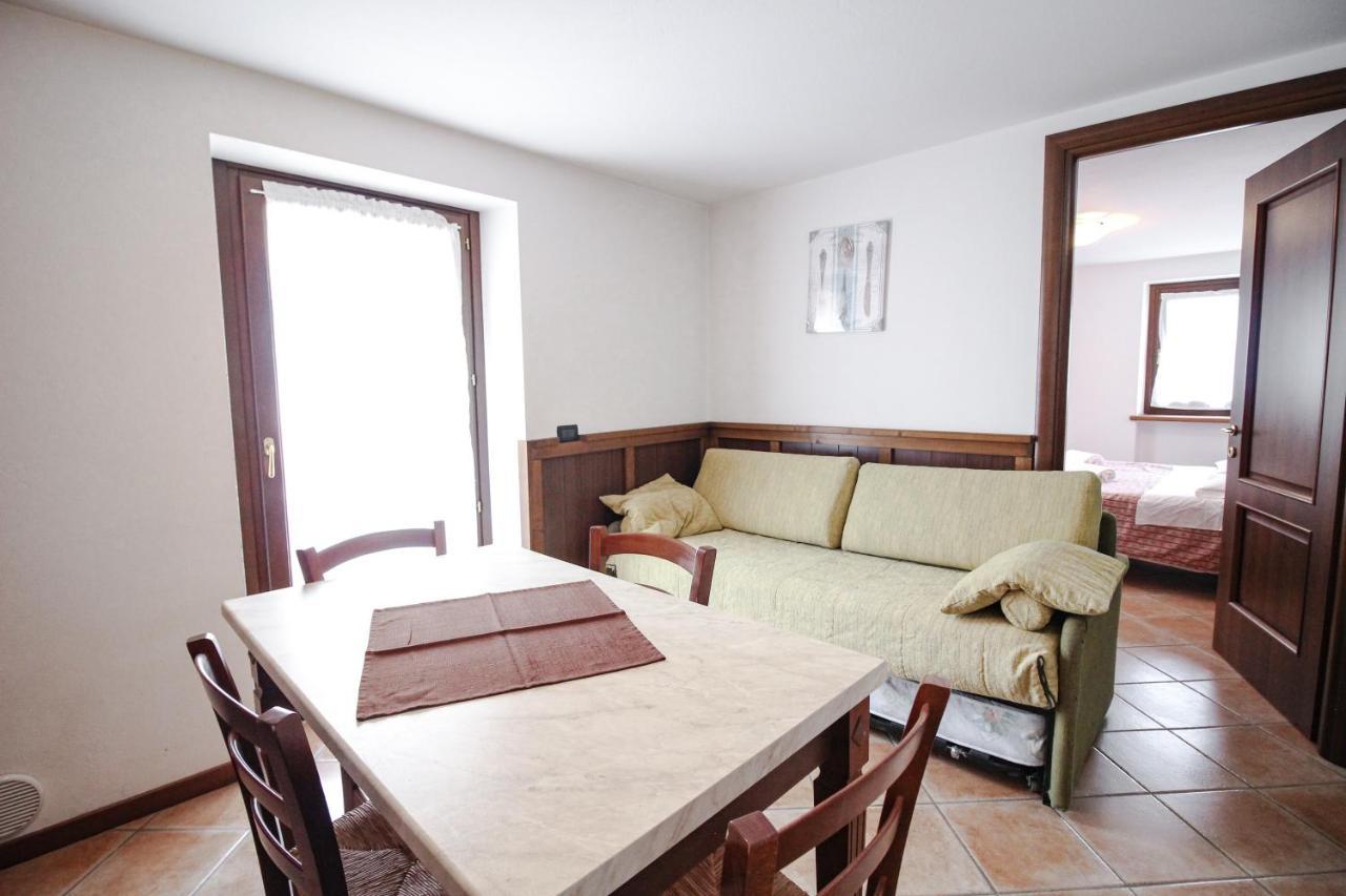 Residence Aquila - Bilo Punta Goa ブリュソン エクステリア 写真